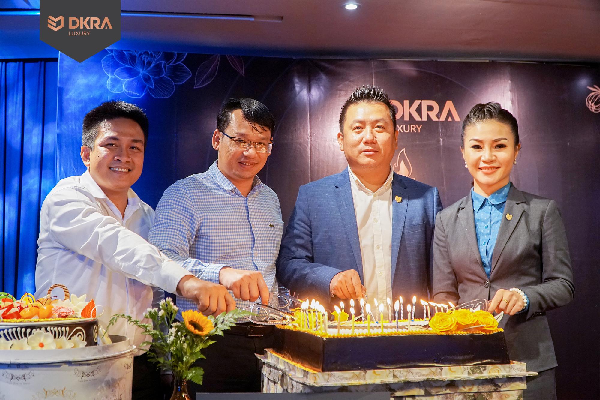 DKRA LUXURY tưng bừng kỉ niệm 1 năm thành lập công ty